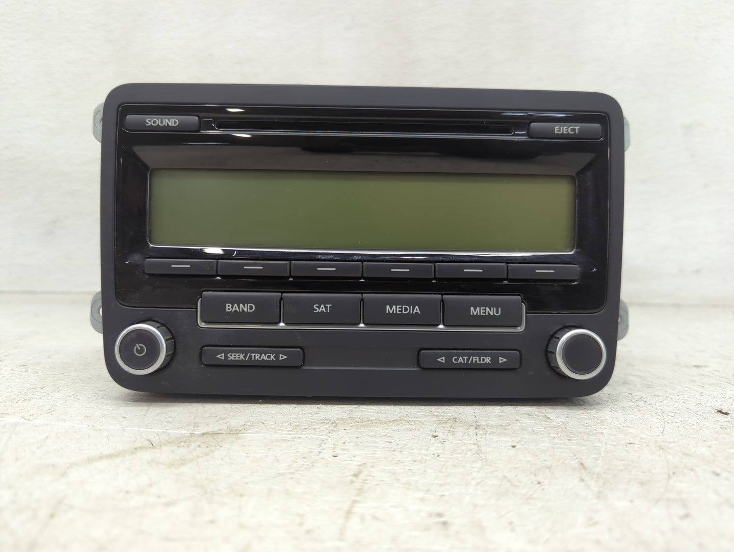 2011-2014 Volkswagen Jetta Radio AM FM Cd Player Receiver Replacement P/N:1K0 035 164 Fits Fits 2010 2011 2012 2013 2014 OEM