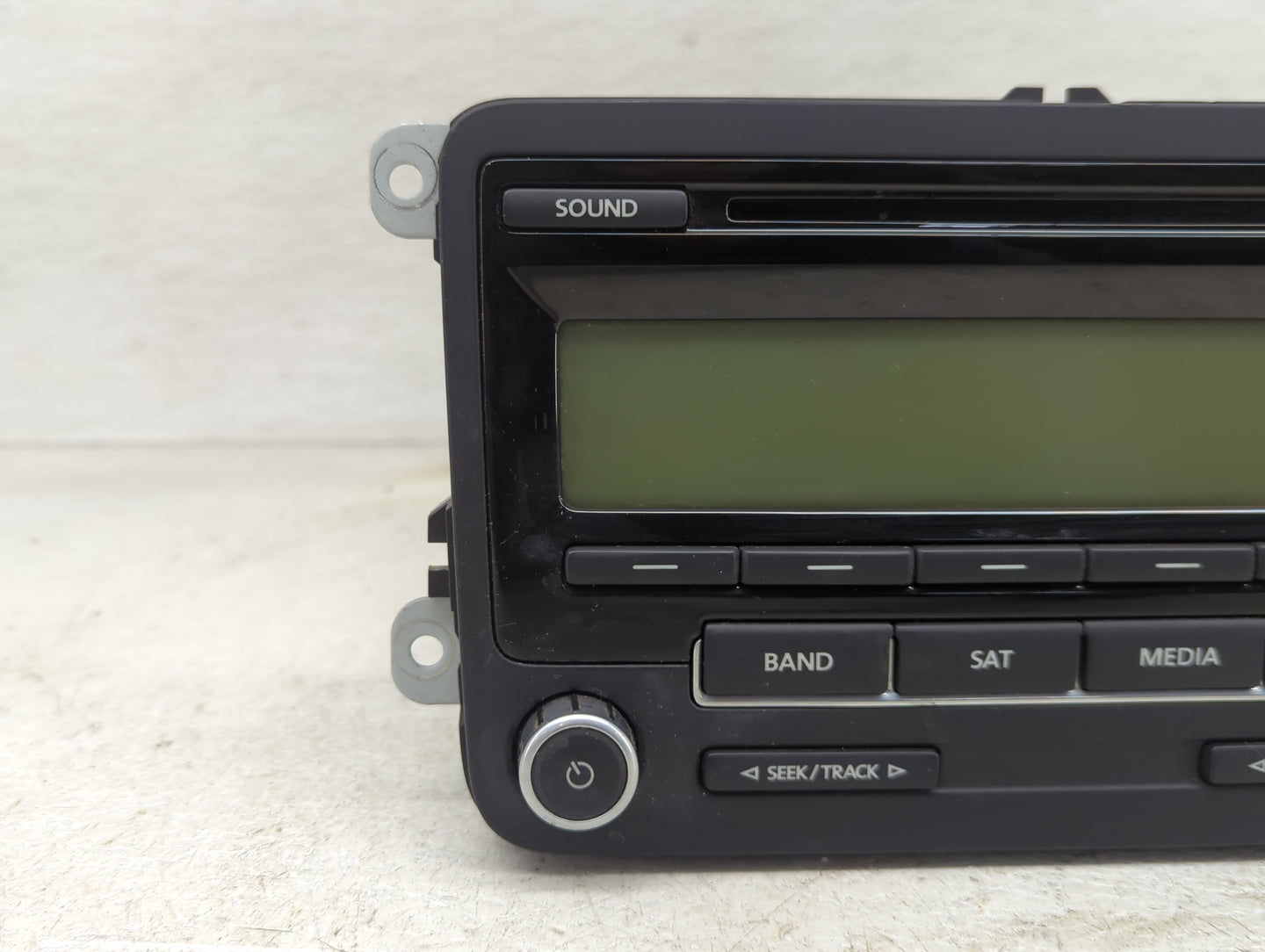 2011-2014 Volkswagen Jetta Radio AM FM Cd Player Receiver Replacement P/N:1K0 035 164 Fits Fits 2010 2011 2012 2013 2014 OEM
