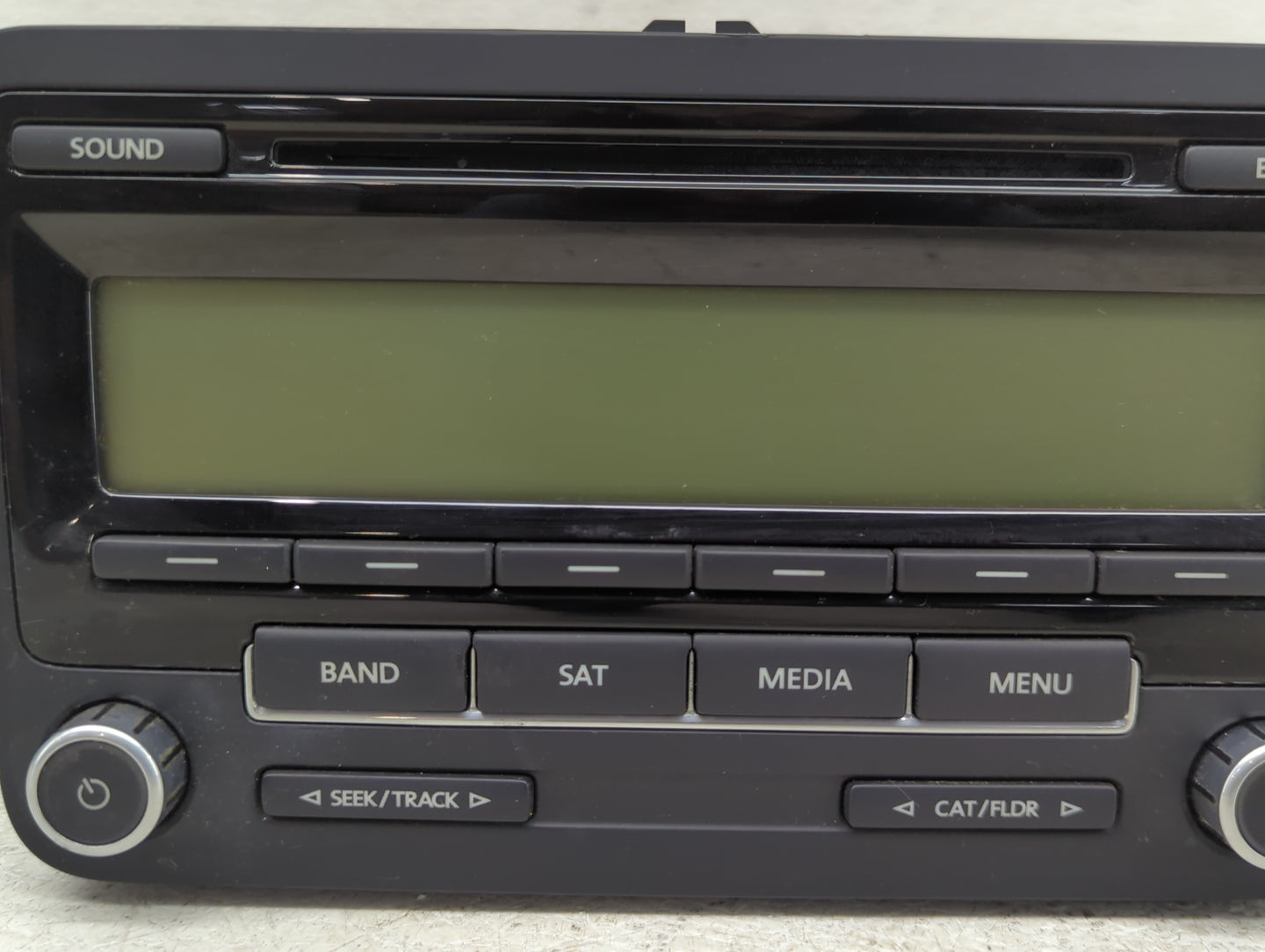 2011-2014 Volkswagen Jetta Radio AM FM Cd Player Receiver Replacement P/N:1K0 035 164 Fits Fits 2010 2011 2012 2013 2014 OEM