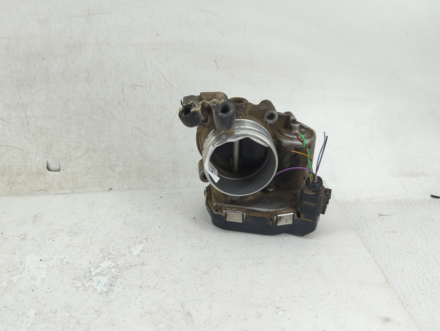 2011 Volkswagen Jetta Throttle Body P/N:06G133062J Fits OEM Used Auto Parts - Oemusedautoparts1.com