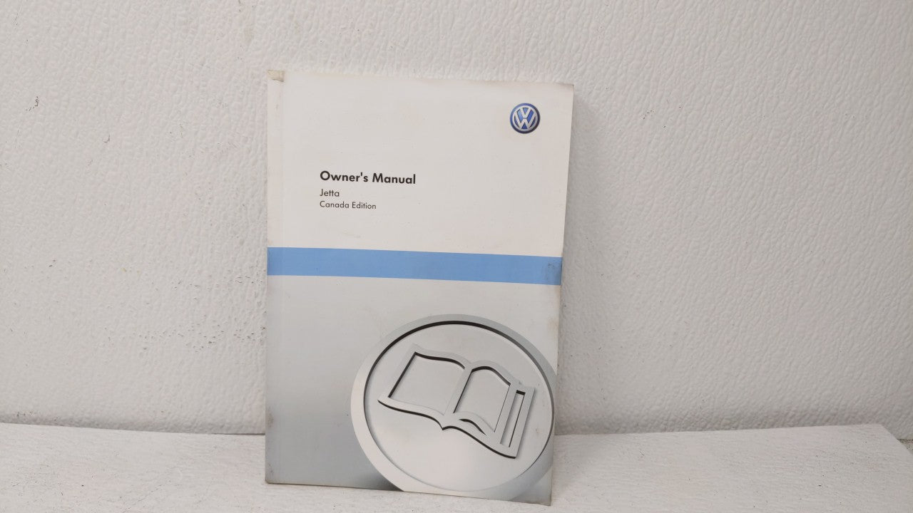 2011 Volkswagen Jetta Owners Manual Book Guide OEM Used Auto Parts - Oemusedautoparts1.com