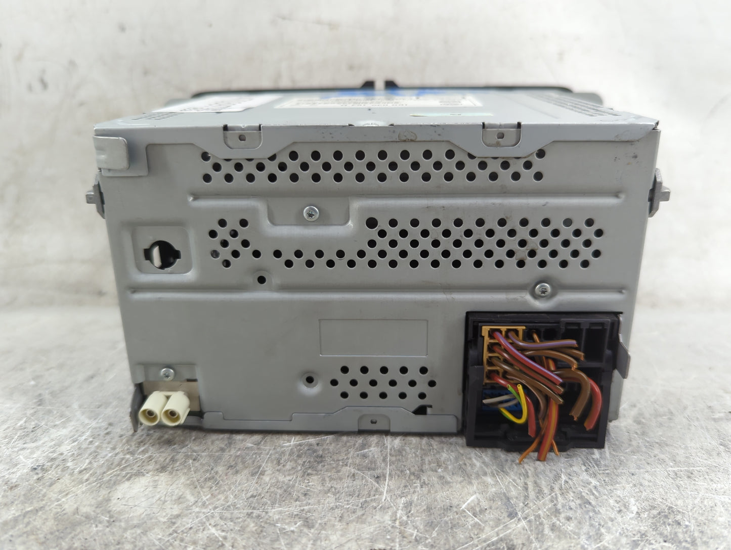 2011-2014 Volkswagen Jetta Radio AM FM Cd Player Receiver Replacement P/N:1K0035164D 28305128 Fits OEM Used Auto Parts - Oem