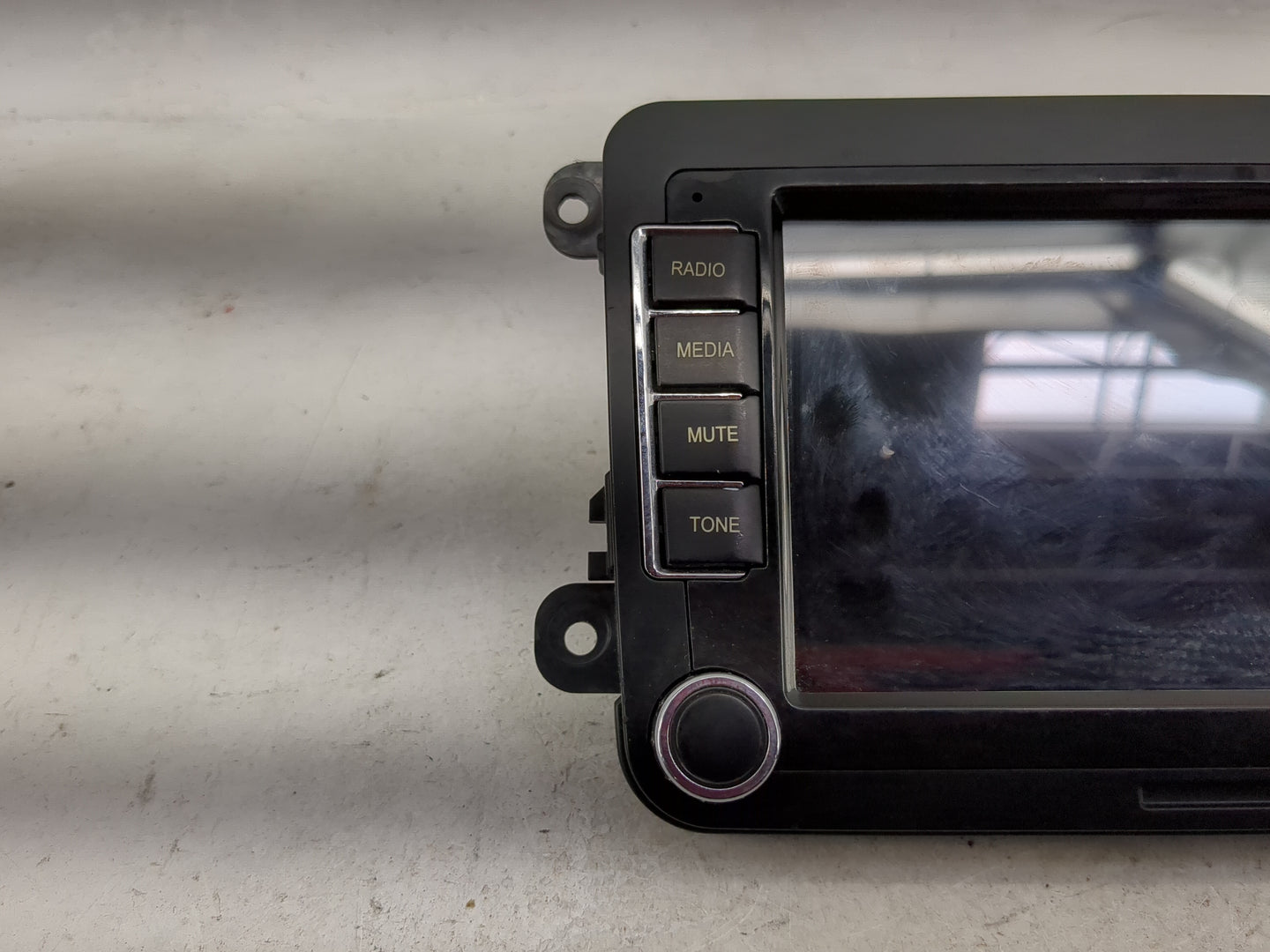 2005-2011 Volkswagen Jetta Radio AM FM Cd Player Receiver Replacement Fits Fits 2005 2006 2007 2008 2009 2010 2011 OEM Used 