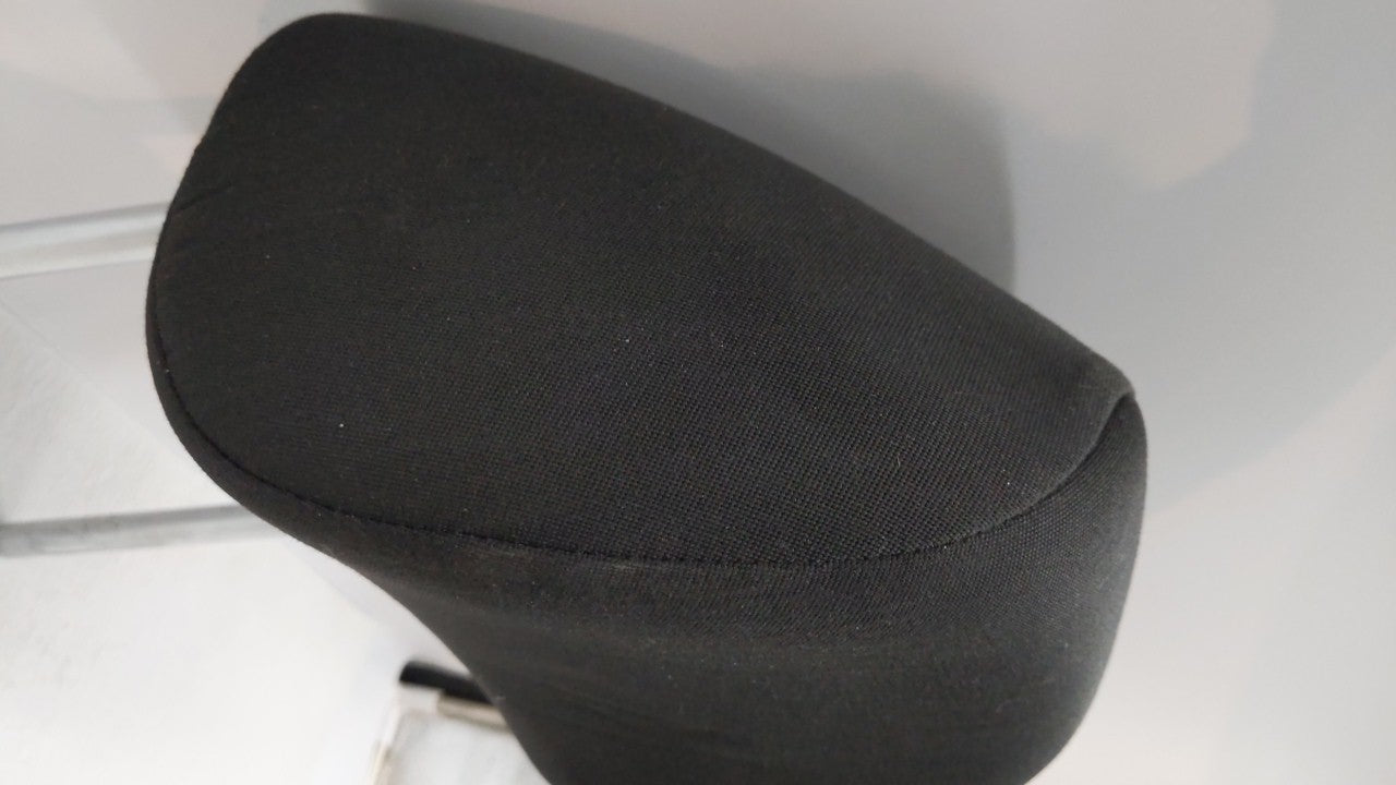 2007-2011 Volkswagen Jetta Headrest Head Rest Front Driver Passenger Seat Fits Fits 2007 2008 2009 2010 2011 OEM Used Auto P