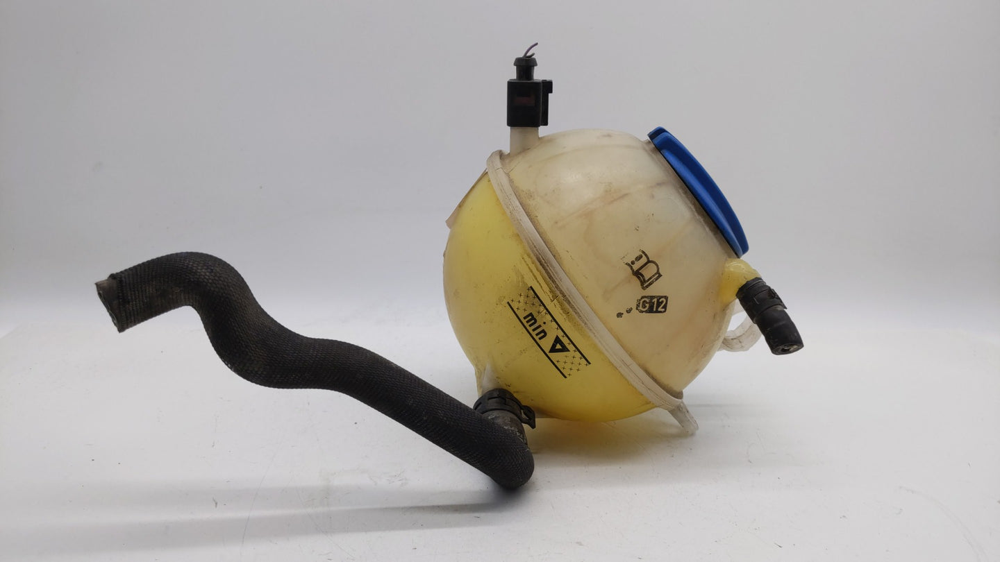 2005 Volkswagen Jetta Radiator Coolant Overflow Expansion Tank Bottle 304221 - Oemusedautoparts1.com