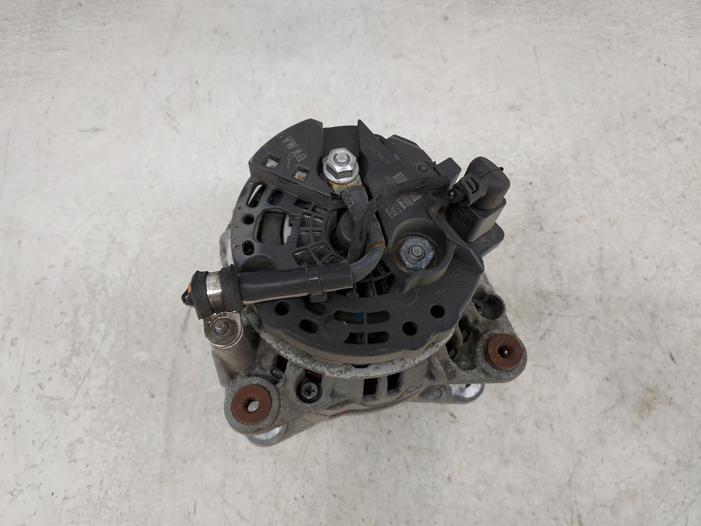 2005-2016 Volkswagen Jetta Alternator Replacement Generator Charging Assembly Engine OEM P/N:0 124 525 091 06F 903 023F Fits