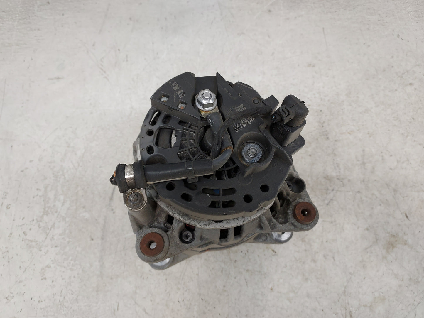 2005-2016 Volkswagen Jetta Alternator Replacement Generator Charging Assembly Engine OEM P/N:0 124 525 091 06F 903 023F Fits