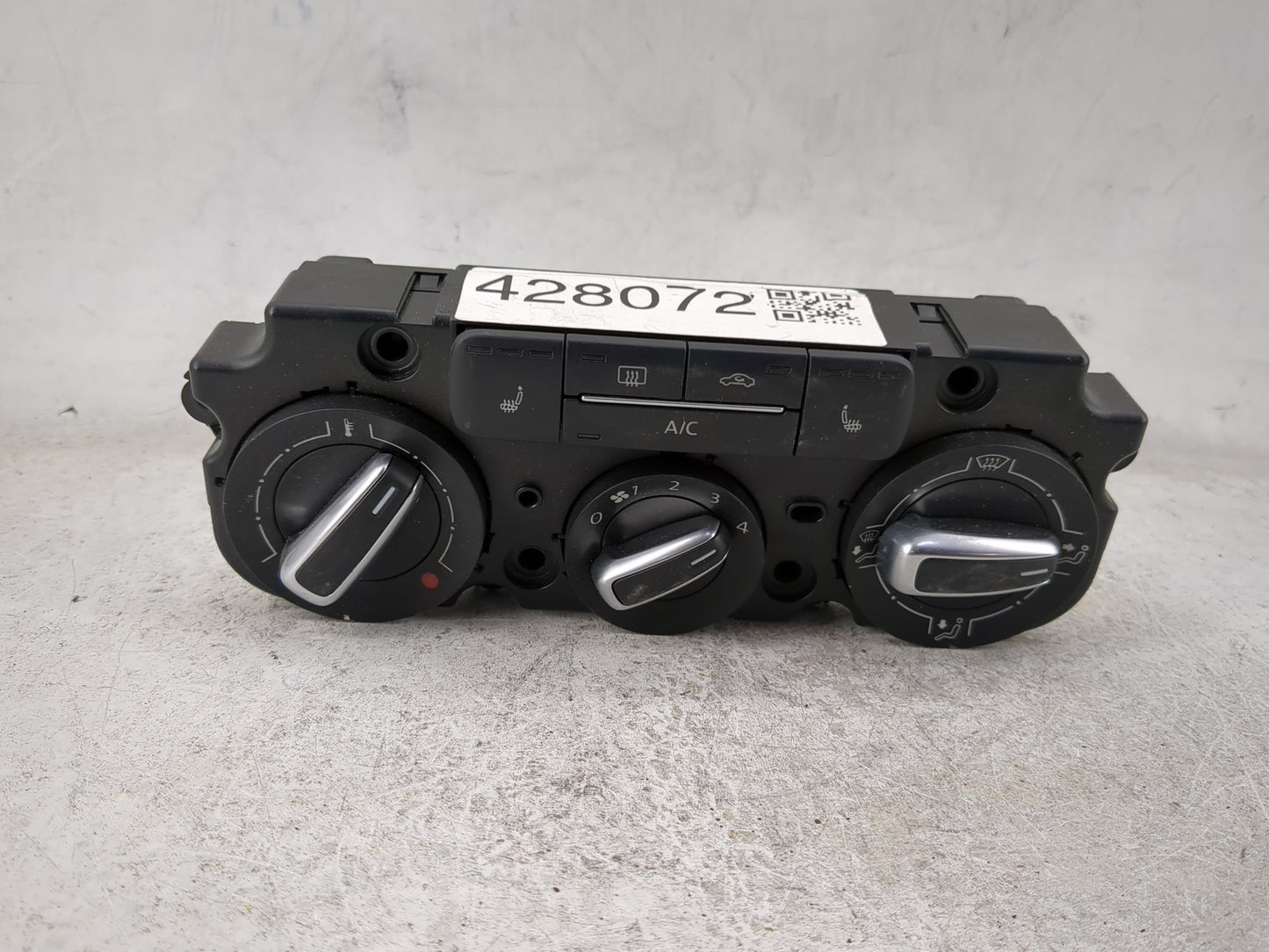 2011-2014 Volkswagen Jetta Climate Control Module Temperature AC/Heater Replacement P/N:5C0820047BA 90151-907/0000 Fits OEM 