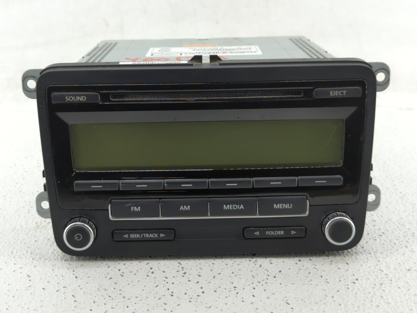 2011-2014 Volkswagen Jetta Am Fm Cd Player Radio Receiver - Oemusedautoparts1.com