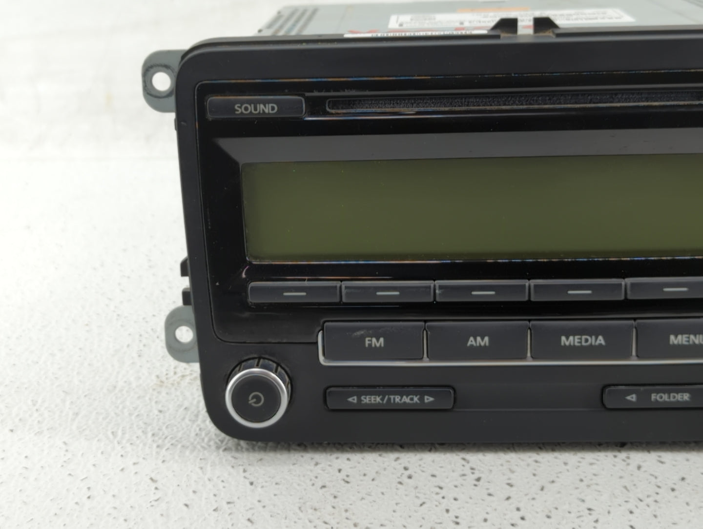 2011-2014 Volkswagen Jetta Am Fm Cd Player Radio Receiver - Oemusedautoparts1.com