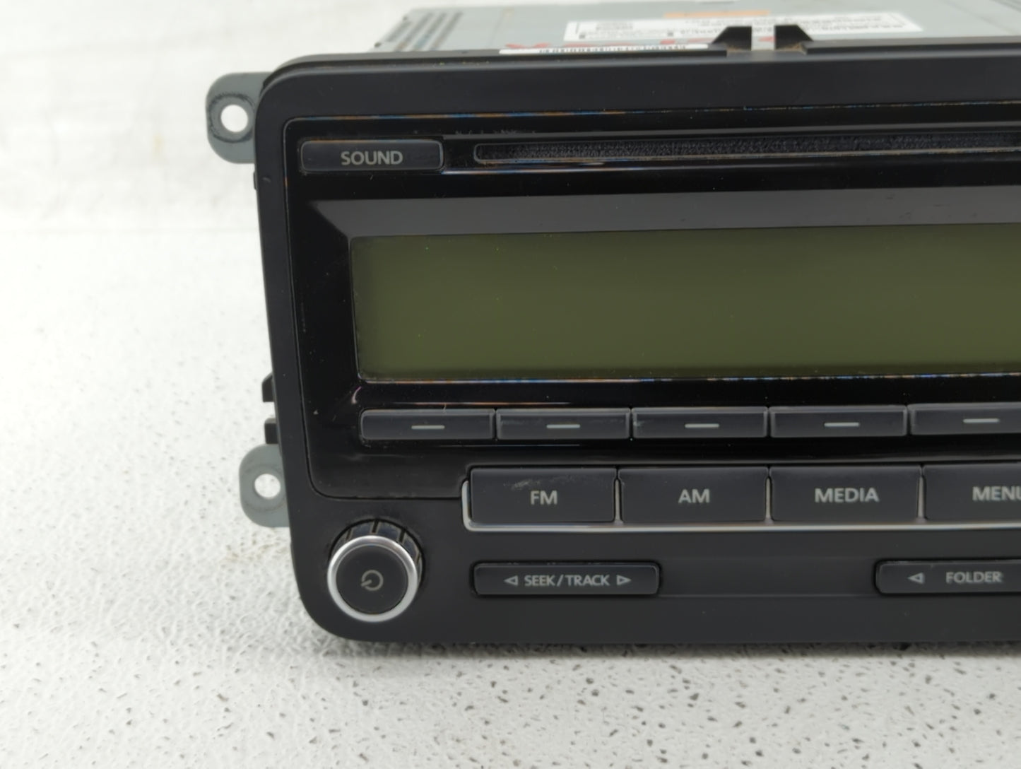 2011-2014 Volkswagen Jetta Am Fm Cd Player Radio Receiver - Oemusedautoparts1.com
