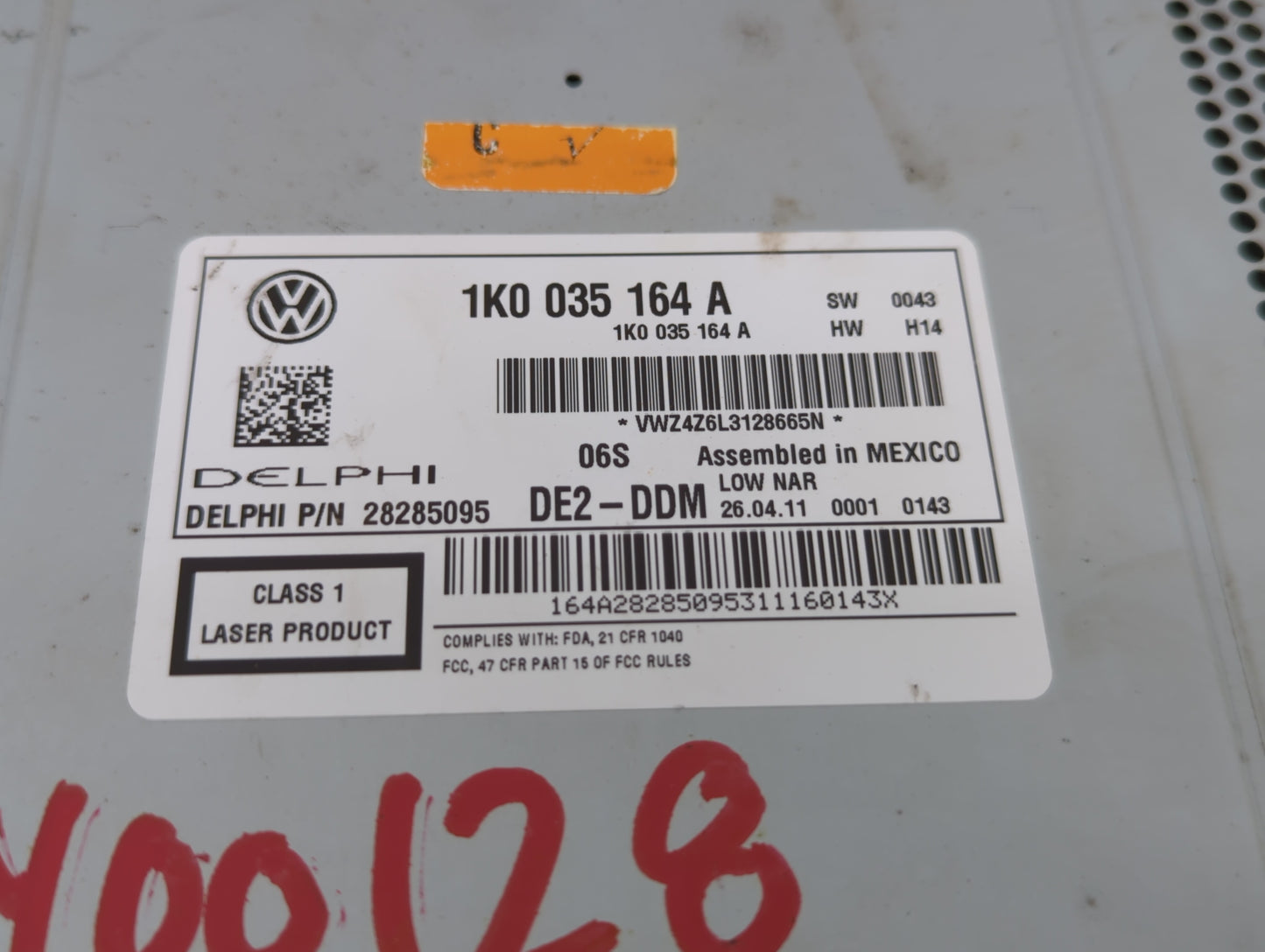 2011-2014 Volkswagen Jetta Am Fm Cd Player Radio Receiver - Oemusedautoparts1.com