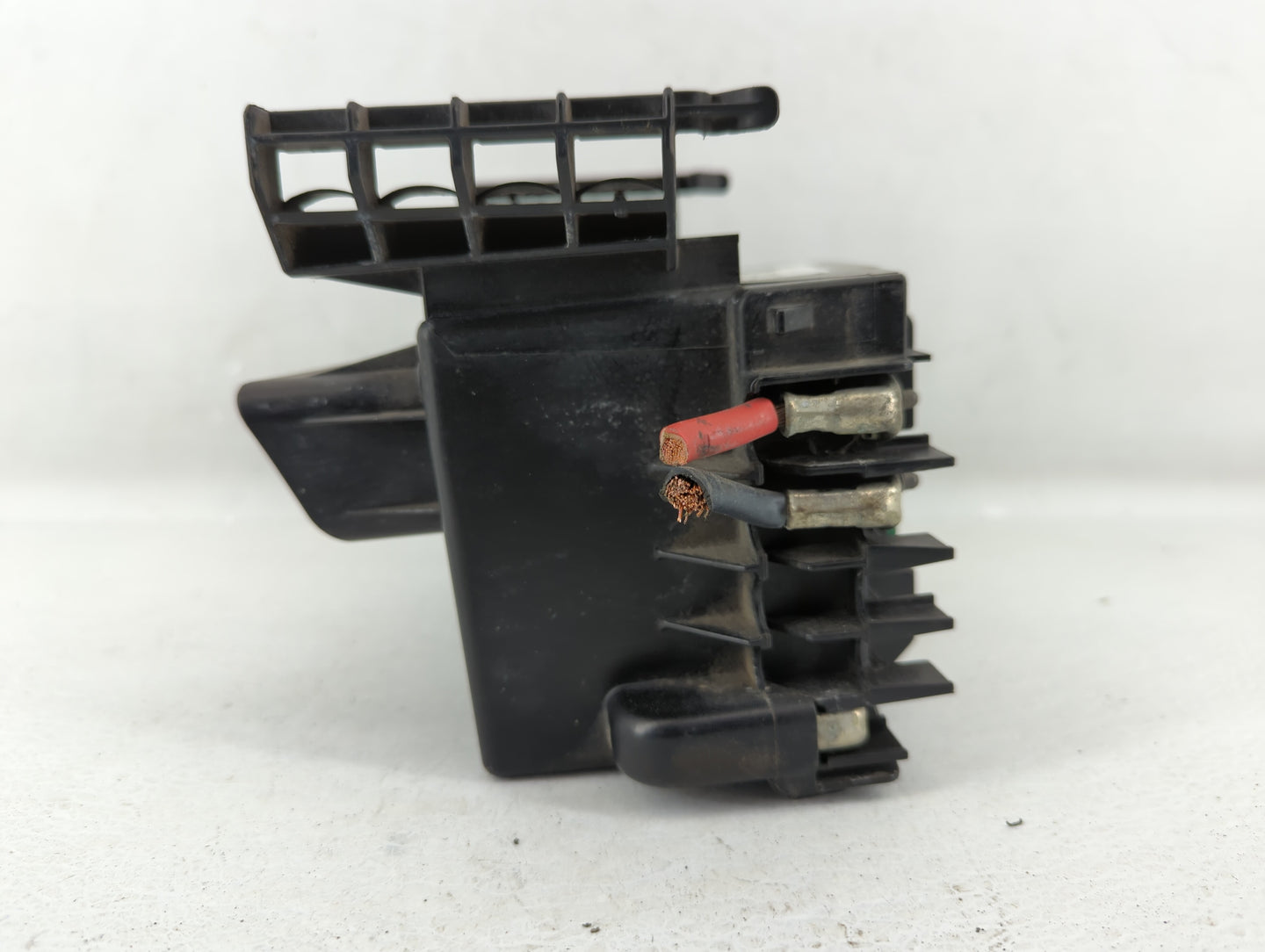2010-2014 Volkswagen Jetta Fusebox Fuse Box Panel Relay Module P/N:5C0 937 132 A Fits OEM Used Auto Parts - Oemusedautoparts