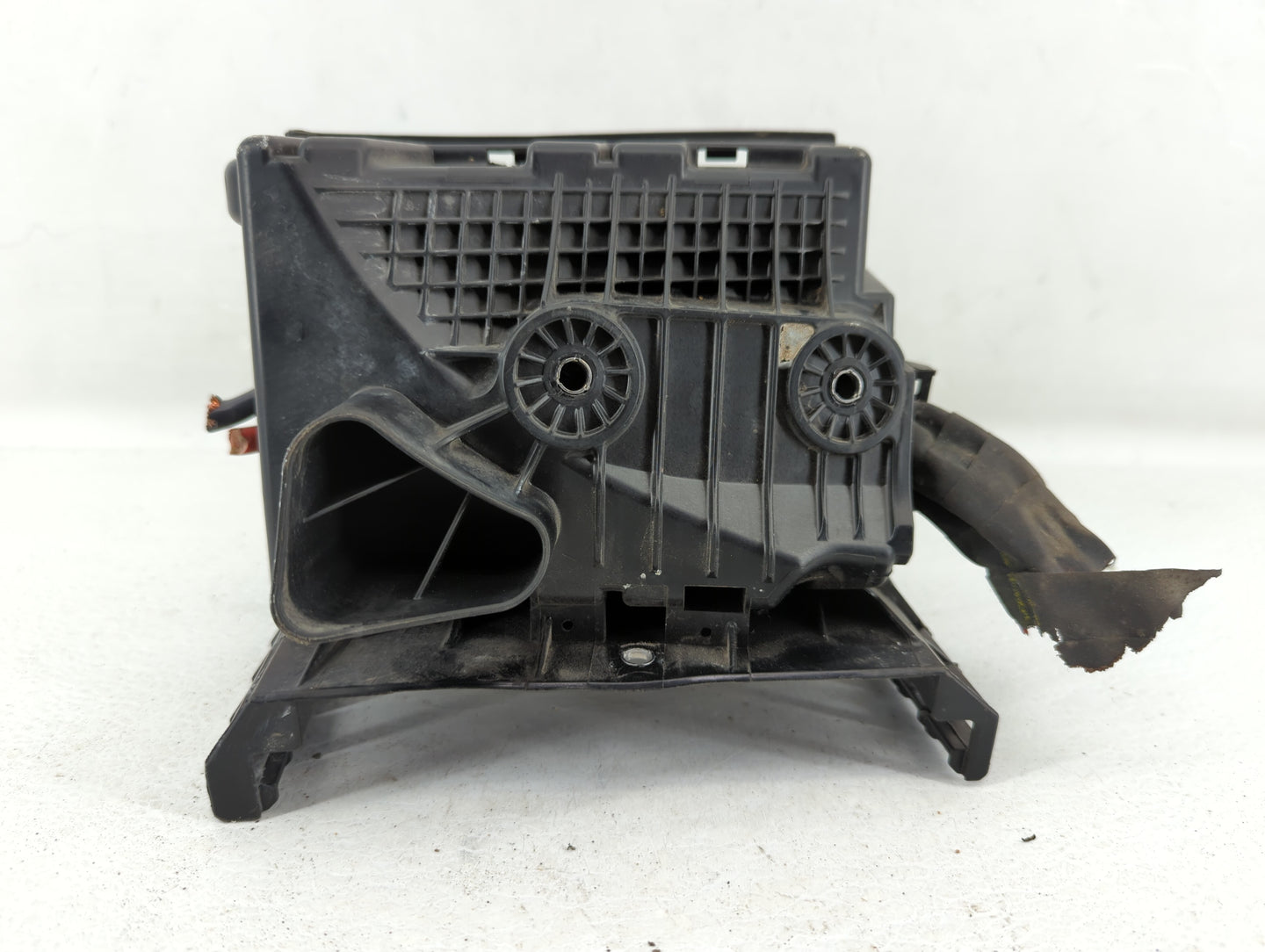 2010-2014 Volkswagen Jetta Fusebox Fuse Box Panel Relay Module P/N:5C0 937 132 A Fits OEM Used Auto Parts - Oemusedautoparts