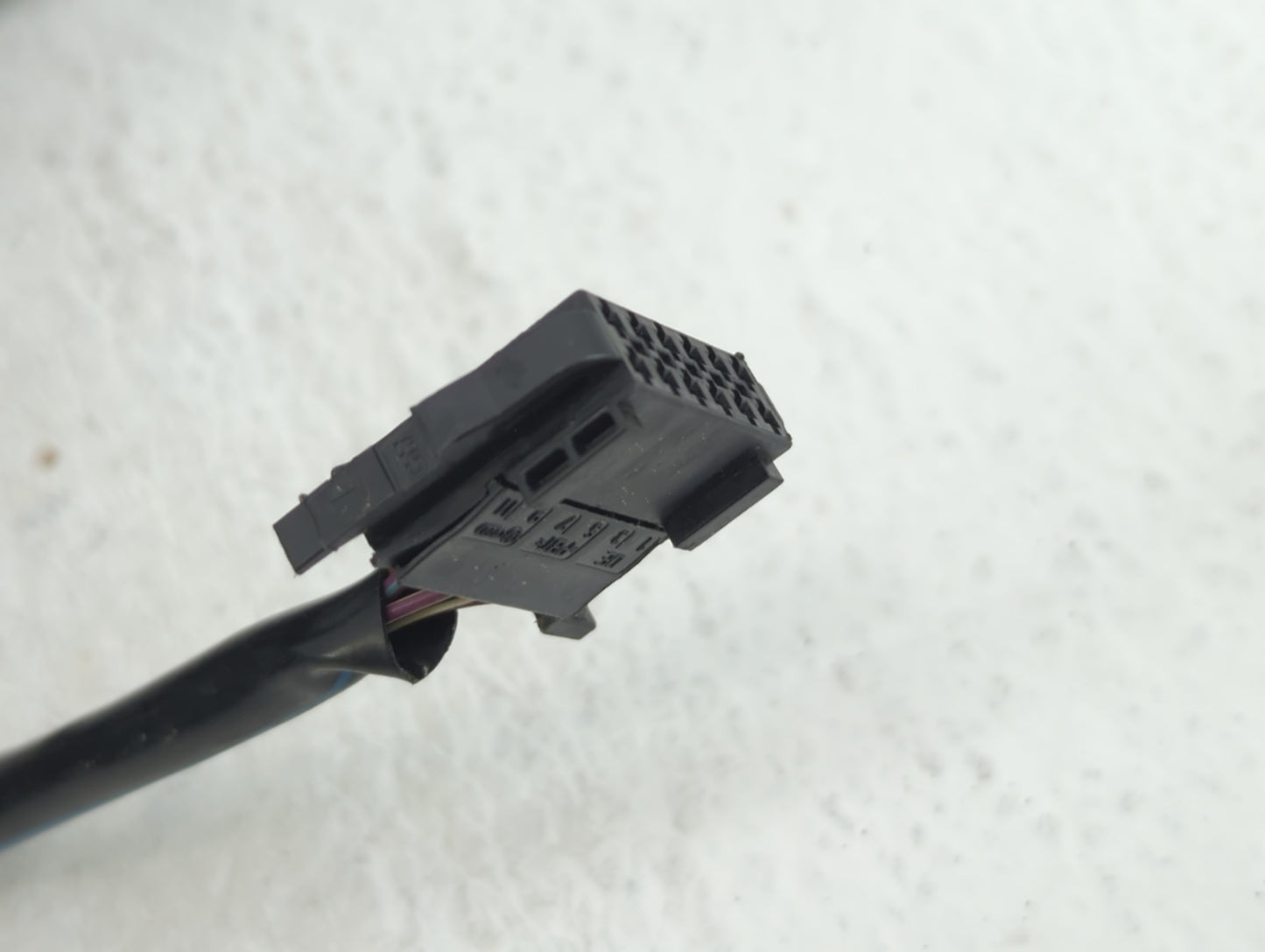 2011-2016 Volkswagen Jetta Passenger Right Side View Manual Door Mirror - Oemusedautoparts1.com