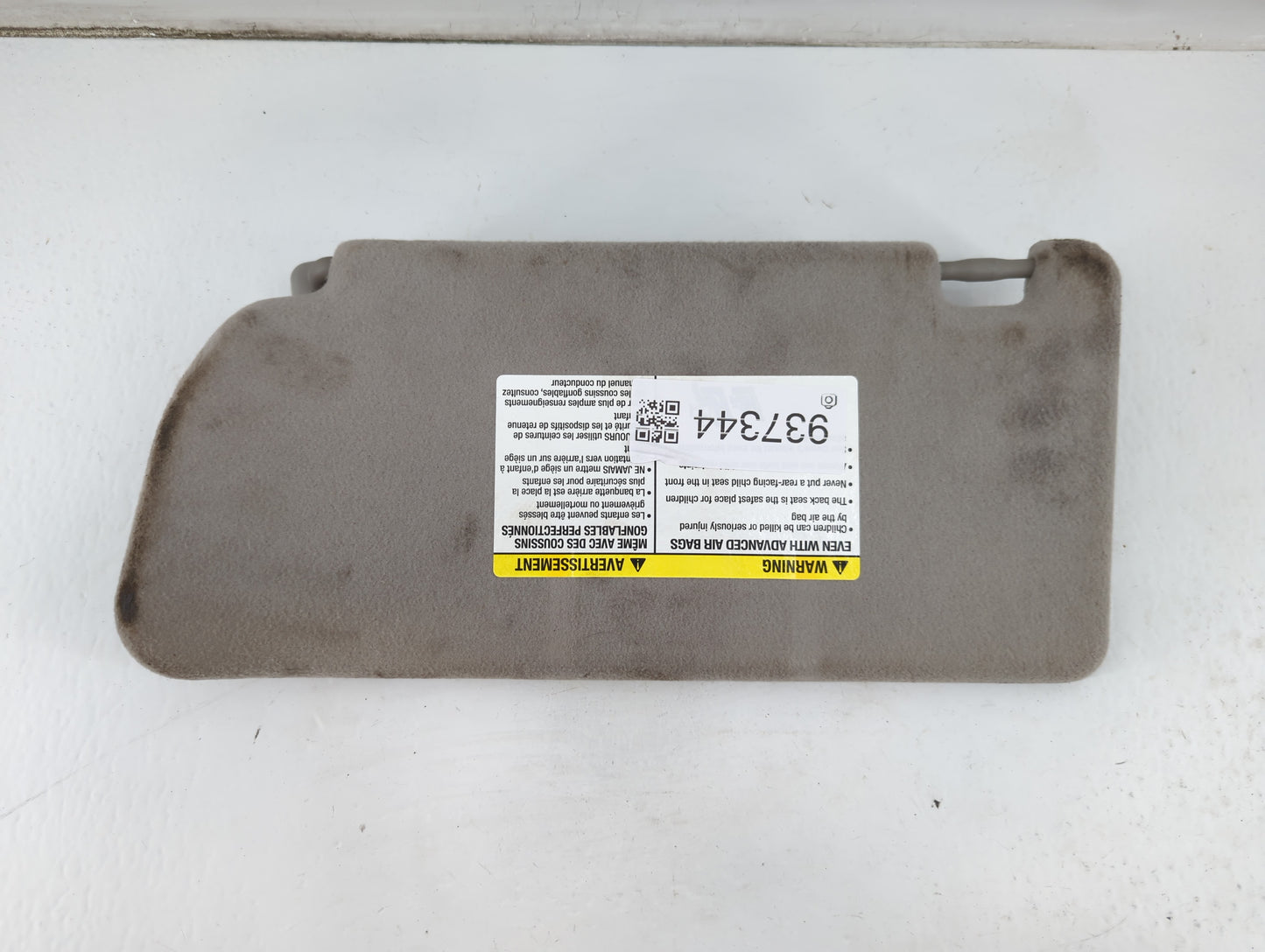 2011 Volkswagen Passat Sun Visor Shade Replacement Driver Left Mirror Fits OEM Used Auto Parts - Oemusedautoparts1.com
