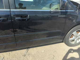 compare product 2009-2014 Volkswagen Routan Passenger Front Door Oem 1158730
