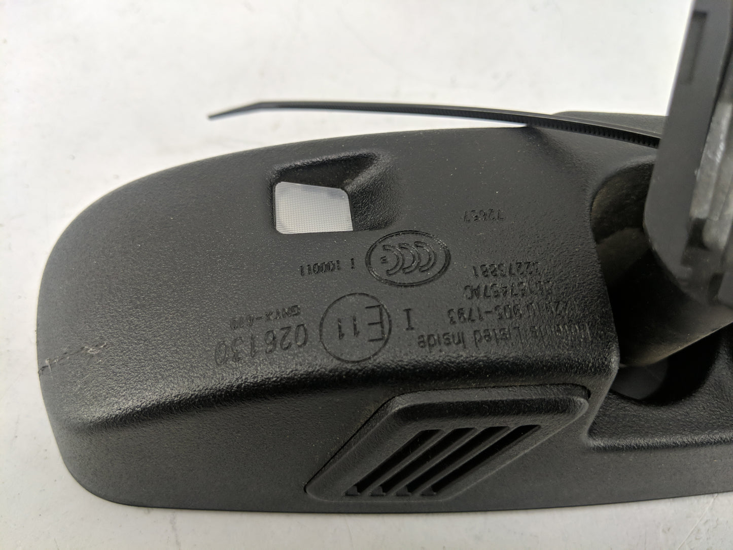 2009-2013 Volkswagen Routan Interior Rear View Mirror Replacement OEM Fits Fits 2009 2010 2011 2012 2013 OEM Used Auto Parts