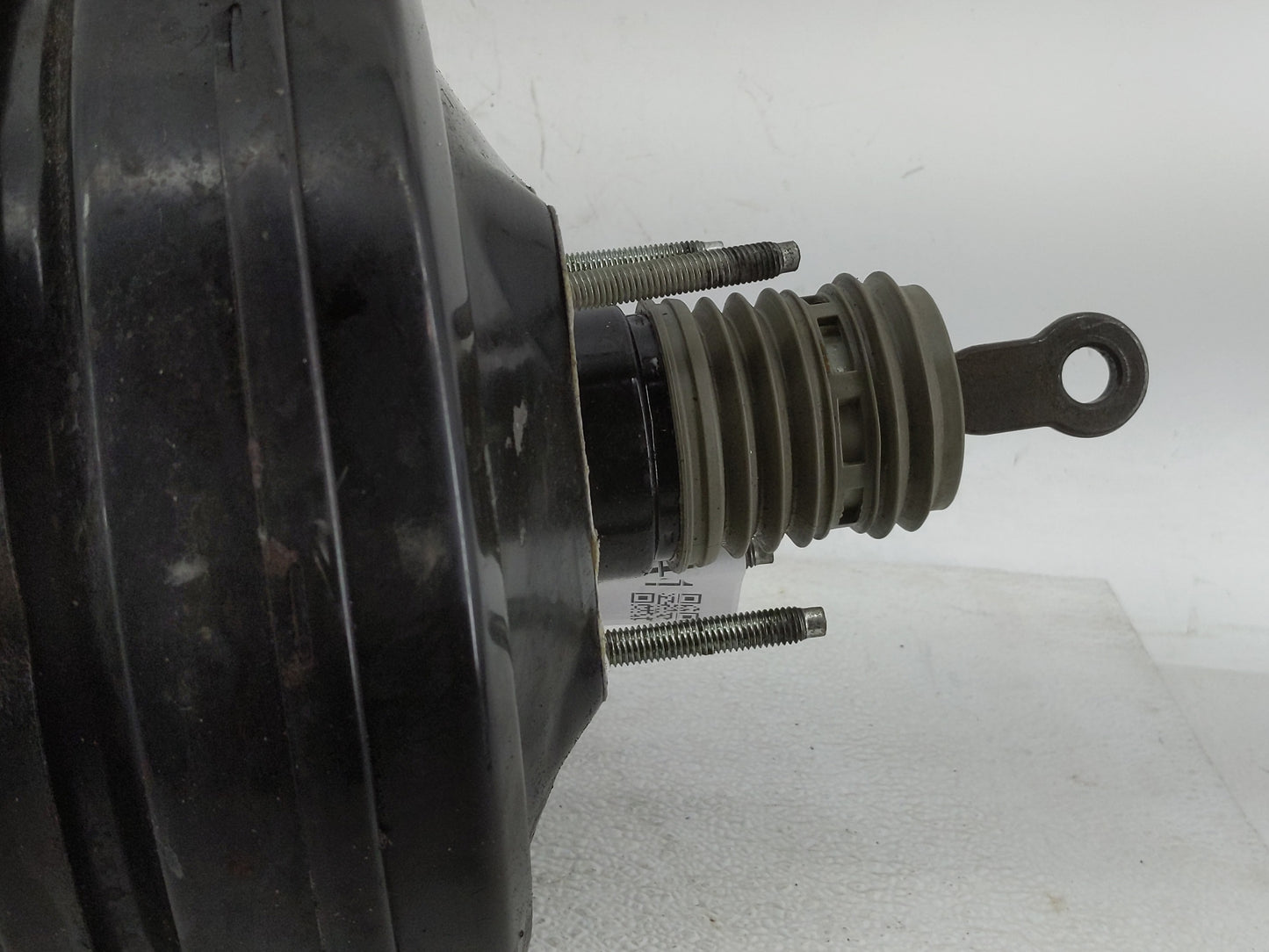 2011-2014 Volkswagen Routan Power Brake Booster Oem 1290441 - Oemusedautoparts1.com