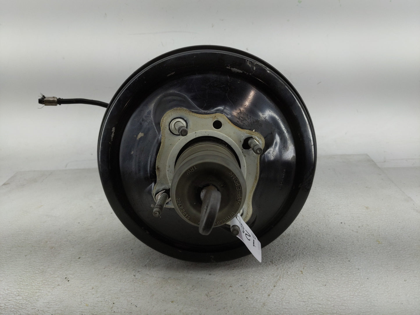 2011-2014 Volkswagen Routan Power Brake Booster Oem 1290441 - Oemusedautoparts1.com