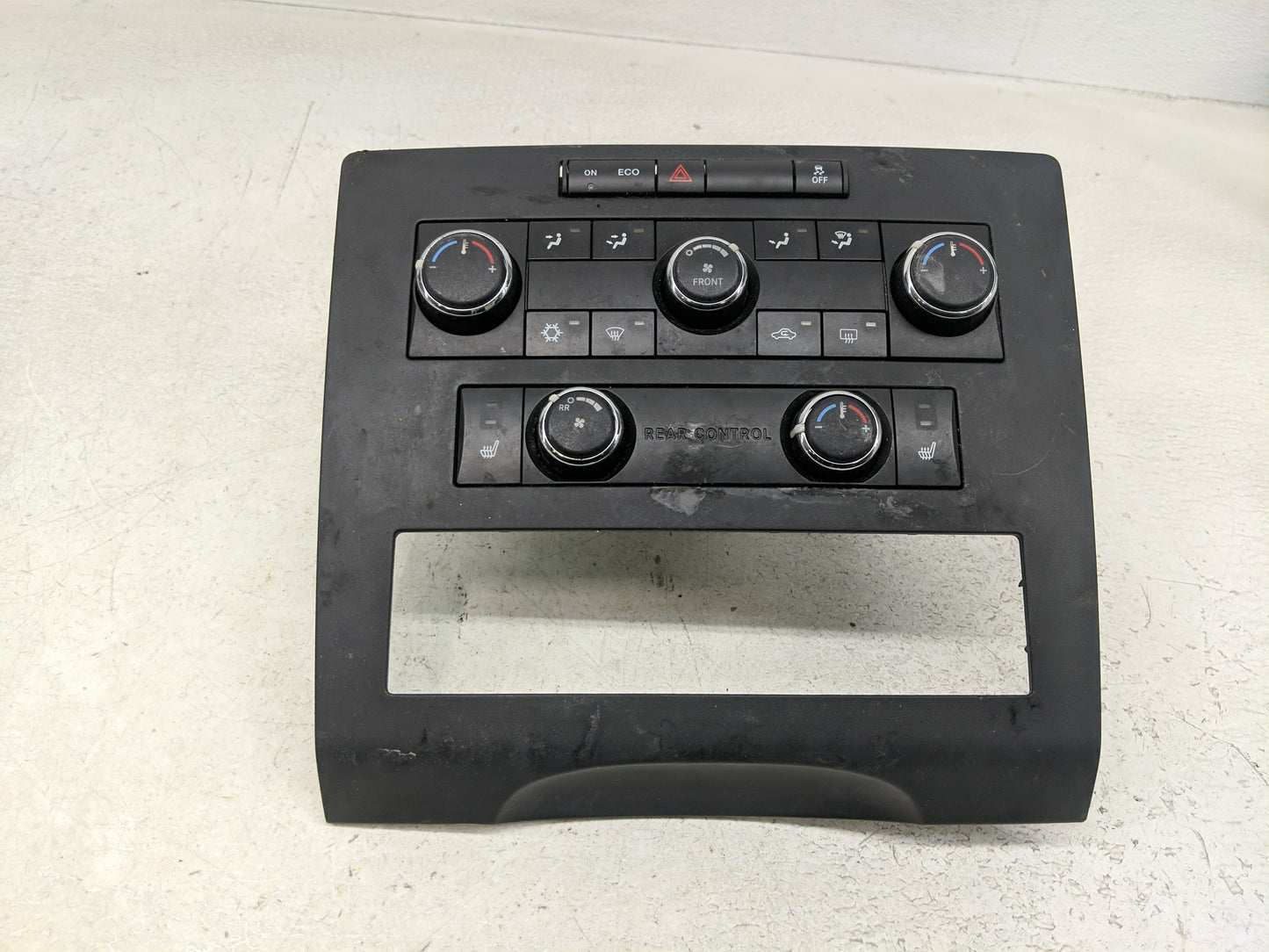 2009-2014 Volkswagen Routan Climate Control Module Temperature AC/Heater Replacement P/N:P55111869AH A Fits OEM Used Auto Pa