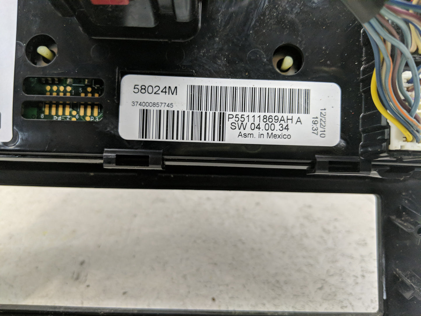 2009-2014 Volkswagen Routan Climate Control Module Temperature AC/Heater Replacement P/N:P55111869AH A Fits OEM Used Auto Pa
