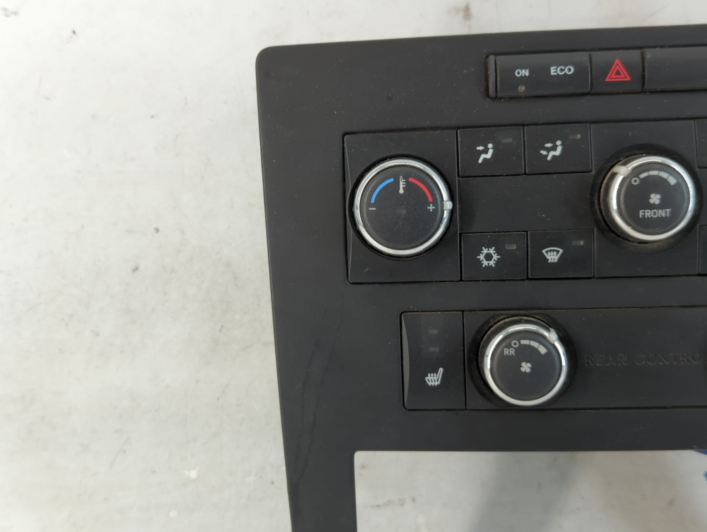 2009-2011 Volkswagen Routan Climate Control Module Temperature AC/Heater Replacement P/N:P55111869AH Fits Fits 2009 2010 201