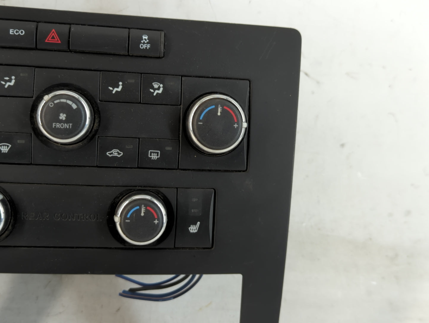 2009-2011 Volkswagen Routan Climate Control Module Temperature AC/Heater Replacement P/N:P55111869AH Fits Fits 2009 2010 201