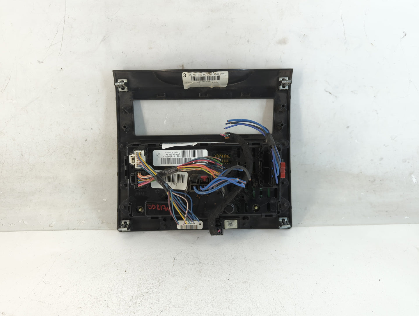 2009-2011 Volkswagen Routan Climate Control Module Temperature AC/Heater Replacement P/N:P55111869AH Fits Fits 2009 2010 201