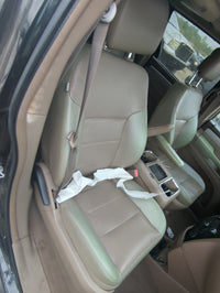 2011-2014 Volkswagen Routan Passenger Front Seat Oem 941340 - Oemusedautoparts1.com