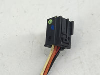 2009-2014 Volkswagen Routan Driver Side View Mirror - Left Door Mirror OEM Used - Oemusedautoparts1.com