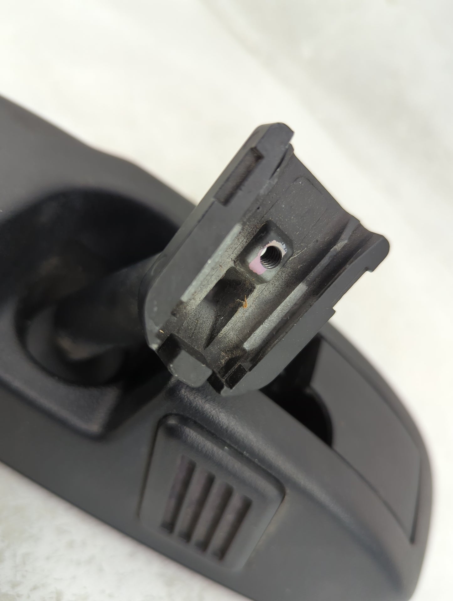 2009-2013 Volkswagen Routan Interior Rear View Mirror Replacement OEM Fits Fits 2009 2010 2011 2012 2013 OEM Used Auto Parts