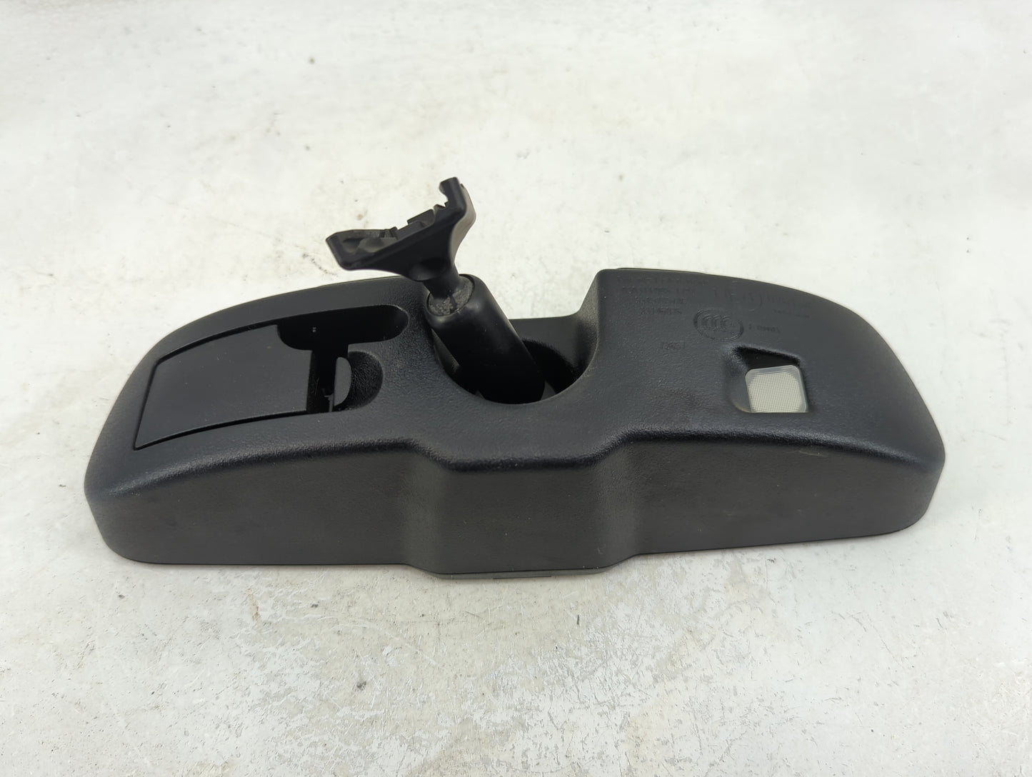 2009-2013 Volkswagen Routan Interior Rear View Mirror Replacement OEM Fits Fits 2009 2010 2011 2012 2013 OEM Used Auto Parts