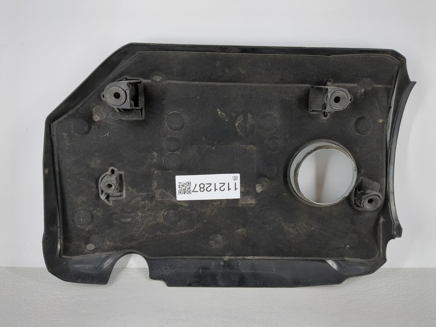 2011 Volkswagen Tiguan Engine Cover - Oemusedautoparts1.com