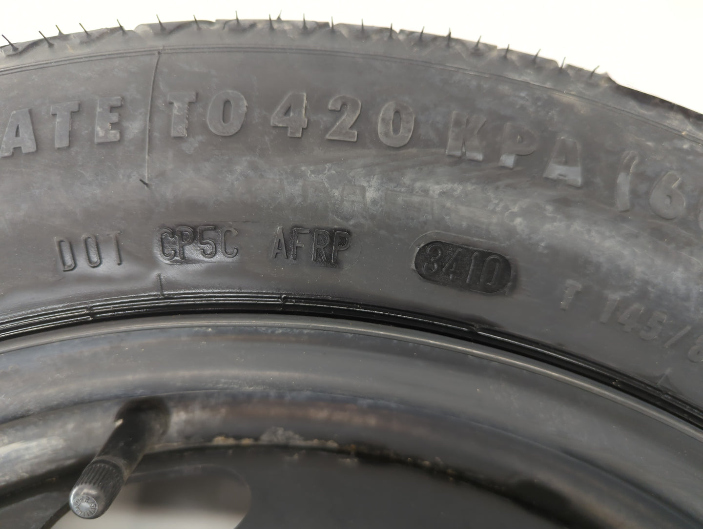 2009-2017 Volkswagen Tiguan Spare Donut Tire Wheel Rim Oem - Oemusedautoparts1.com