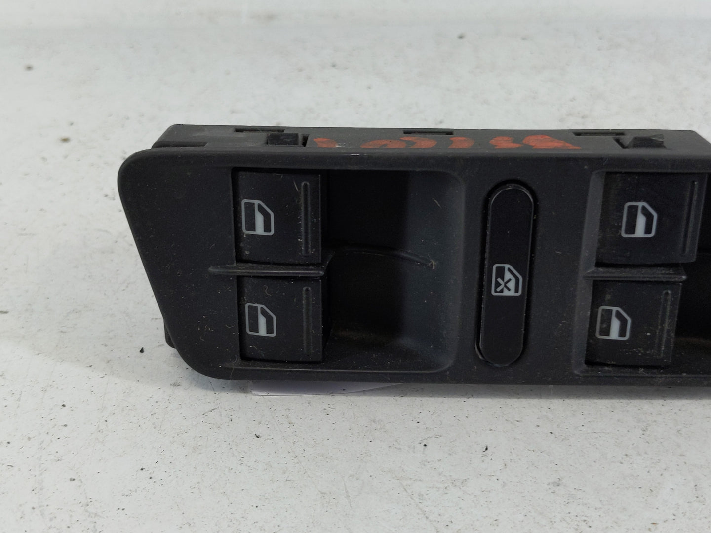 2009-2018 Volkswagen Tiguan Master Power Window Switch Replacement Driver Side Left P/N:1K4 959 857B Fits OEM Used Auto Part
