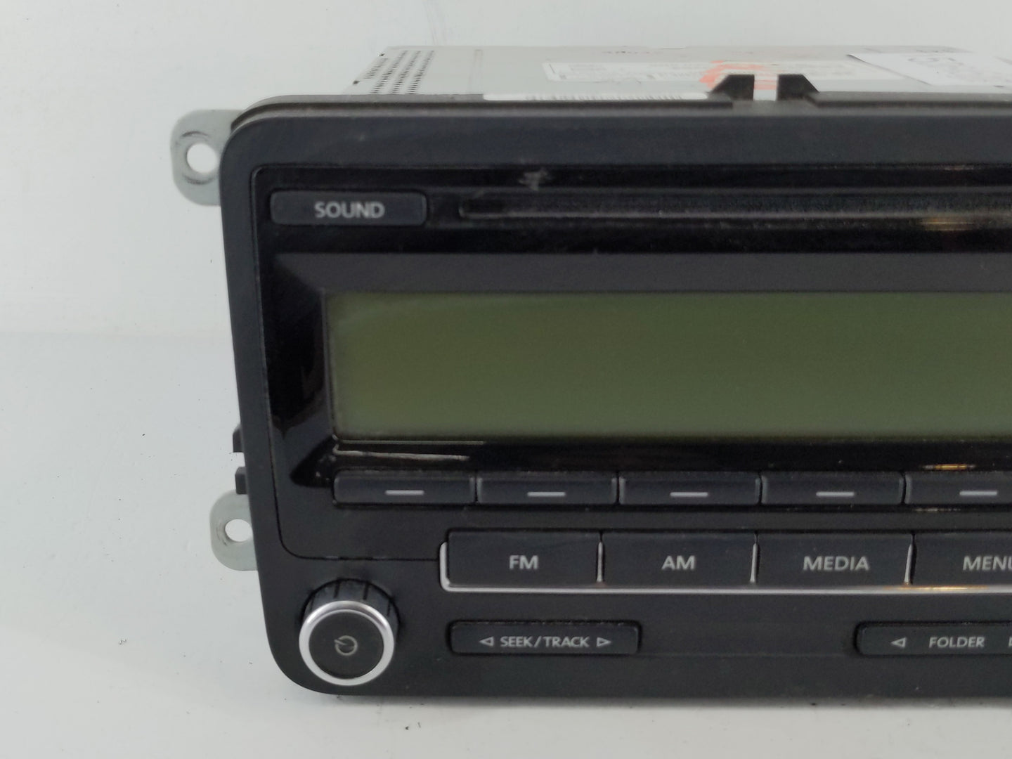 2009-2017 Volkswagen Tiguan Radio AM FM Cd Player Receiver Replacement P/N:5N0 035 164 A Fits OEM Used Auto Parts - Oemuseda