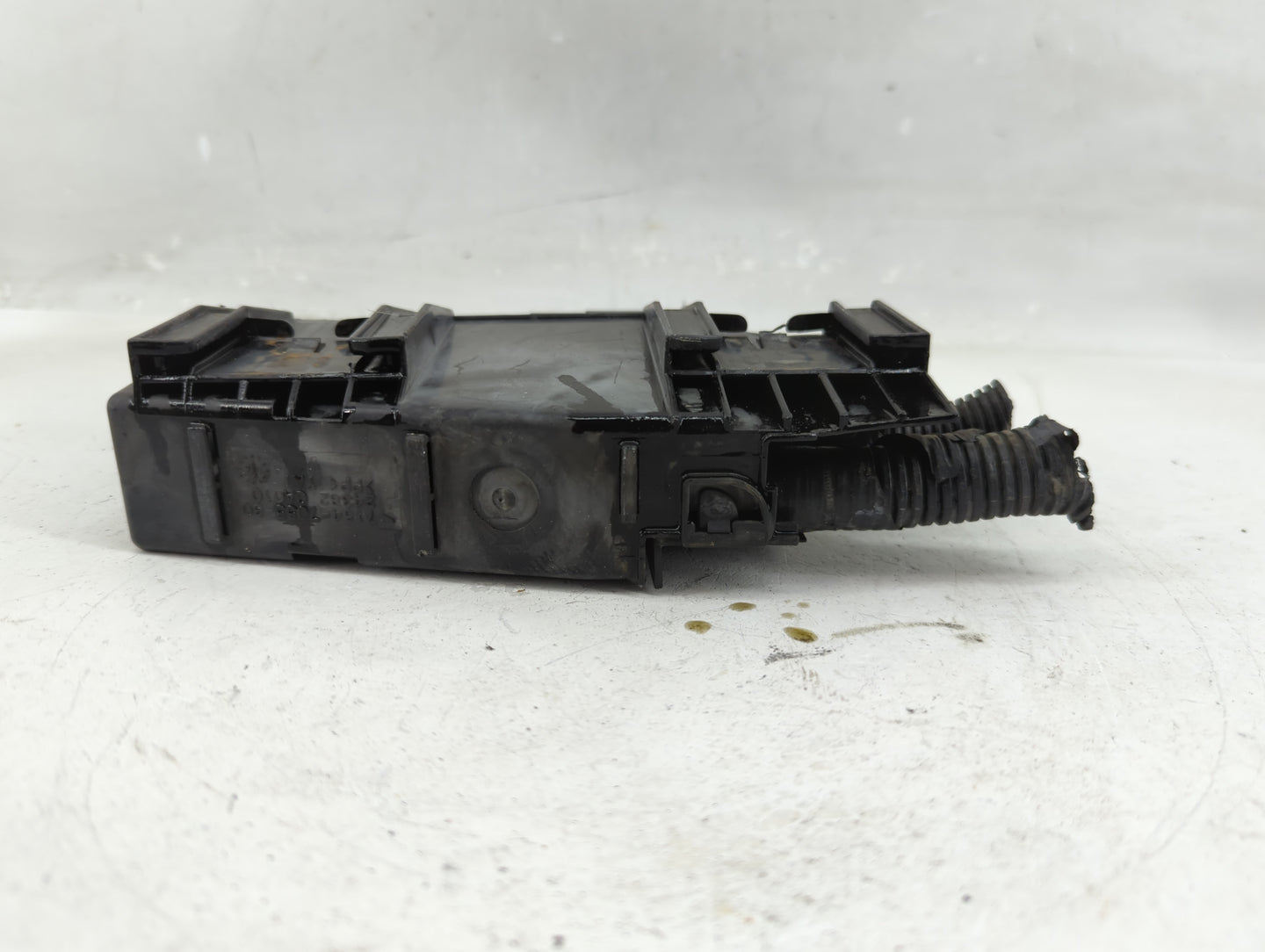 2009-2011 Volkswagen Tiguan Fusebox Fuse Box Panel Relay Module Fits Fits 2007 2008 2009 2010 2011 2012 2013 2014 2015 2016 