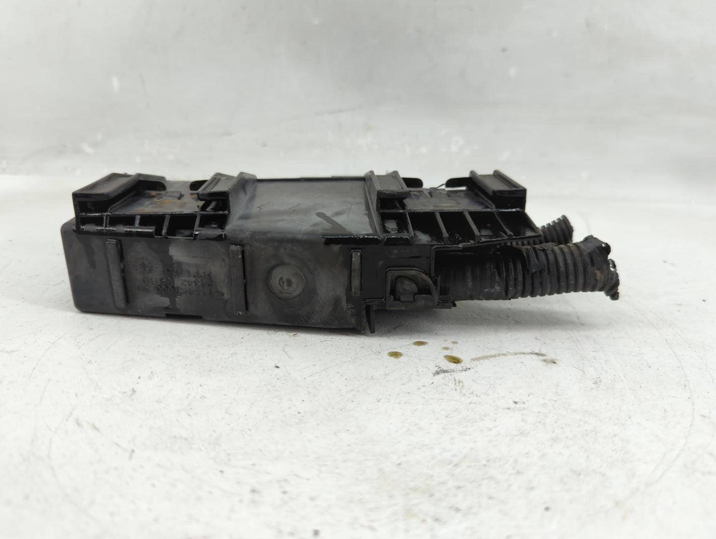 2009-2011 Volkswagen Tiguan Fusebox Fuse Box Panel Relay Module Fits Fits 2007 2008 2009 2010 2011 2012 2013 2014 2015 2016 