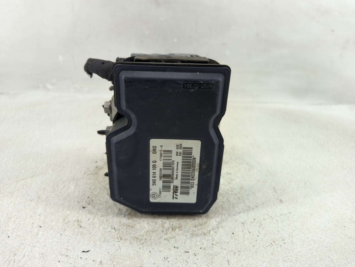 2010-2011 Volkswagen Tiguan ABS Pump Control Module Replacement P/N:17166011-G 54085329H, 17166611 Fits Fits 2010 2011 OEM U