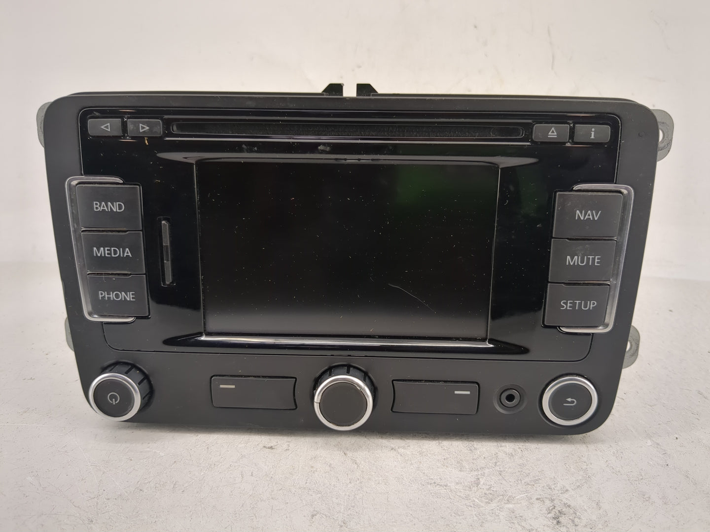 2009-2017 Volkswagen Tiguan Radio AM FM Cd Player Receiver Replacement P/N:1K0 035 274 D Fits OEM Used Auto Parts - Oemuseda