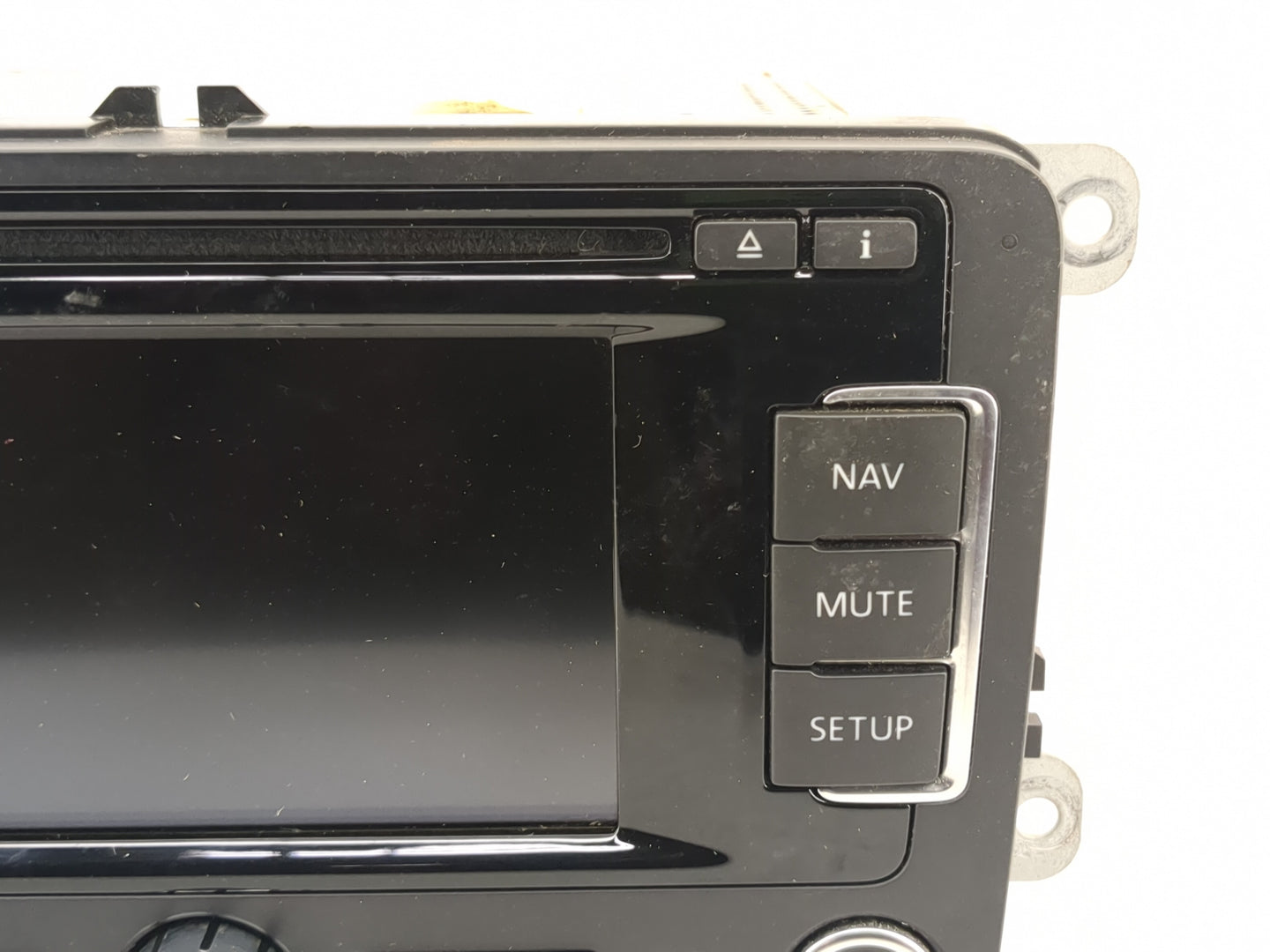 2009-2017 Volkswagen Tiguan Radio AM FM Cd Player Receiver Replacement P/N:1K0 035 274 D Fits OEM Used Auto Parts - Oemuseda