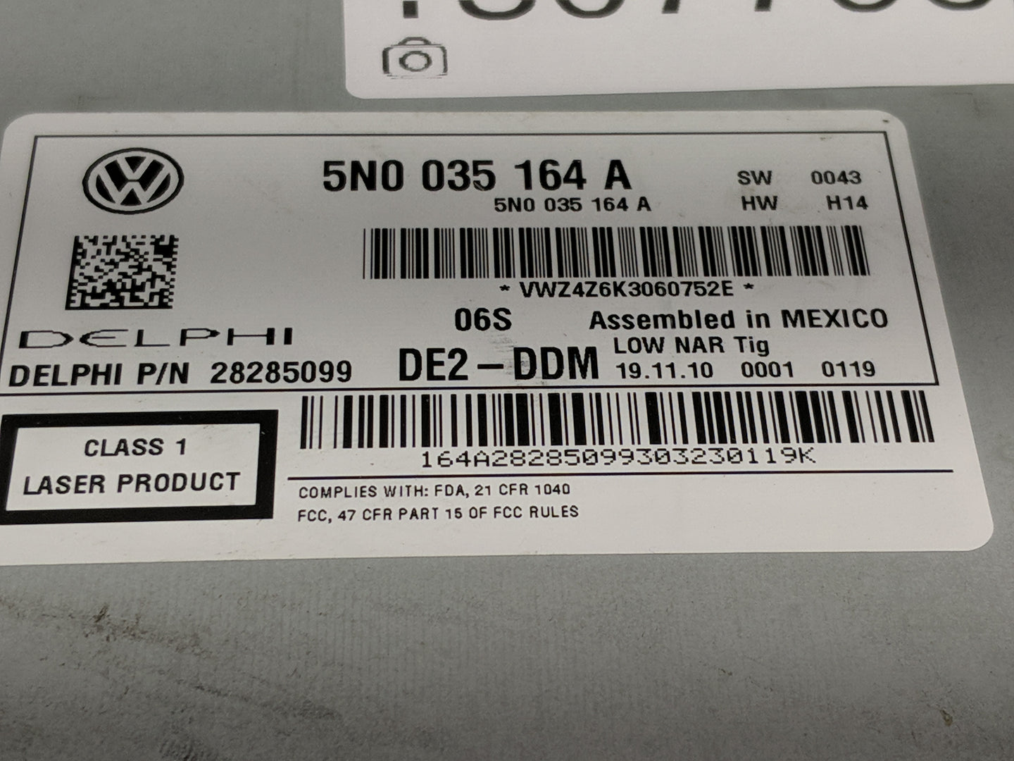 2009-2017 Volkswagen Tiguan Radio AM FM Cd Player Receiver Replacement P/N:5N0 035 164 A Fits OEM Used Auto Parts - Oemuseda