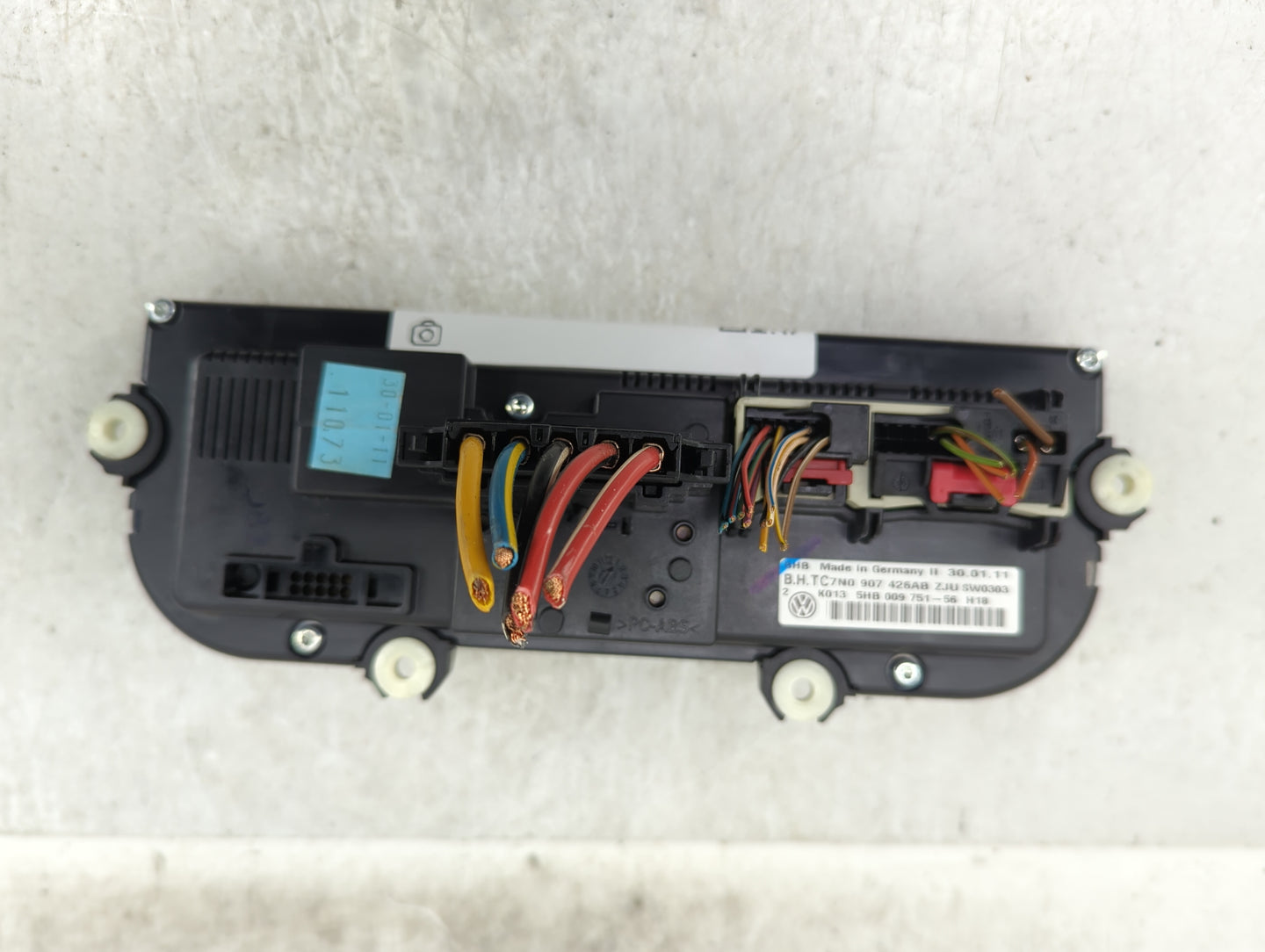 2010-2011 Volkswagen Tiguan Climate Control Module Temperature AC/Heater Replacement Fits Fits 2010 2011 2012 2013 2014 OEM 