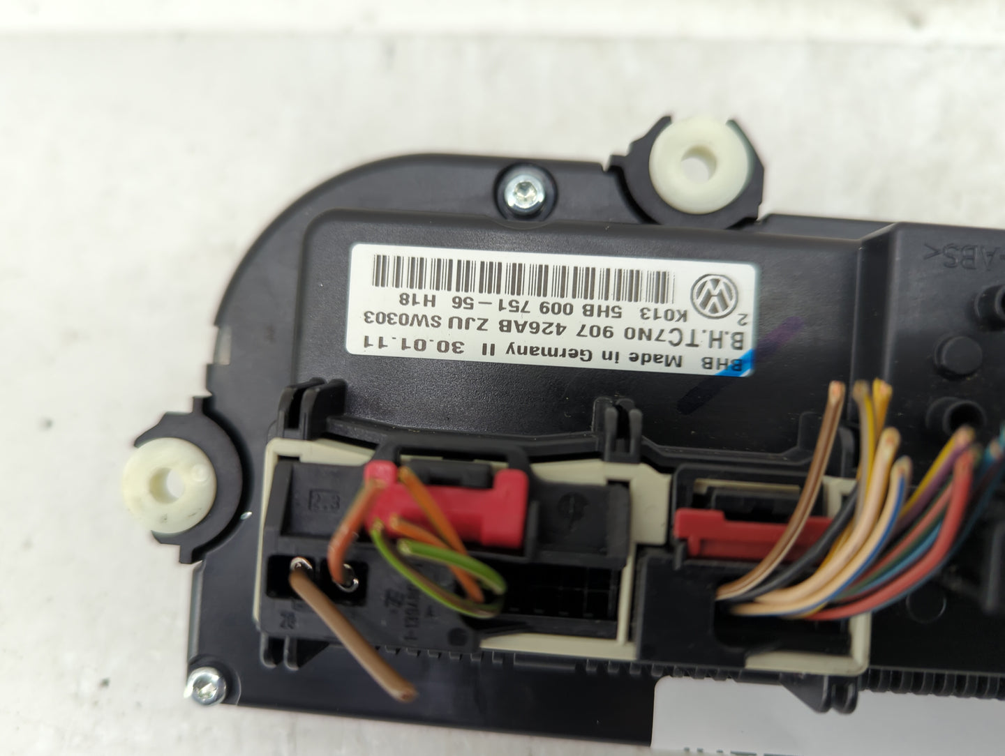 2010-2011 Volkswagen Tiguan Climate Control Module Temperature AC/Heater Replacement Fits Fits 2010 2011 2012 2013 2014 OEM 