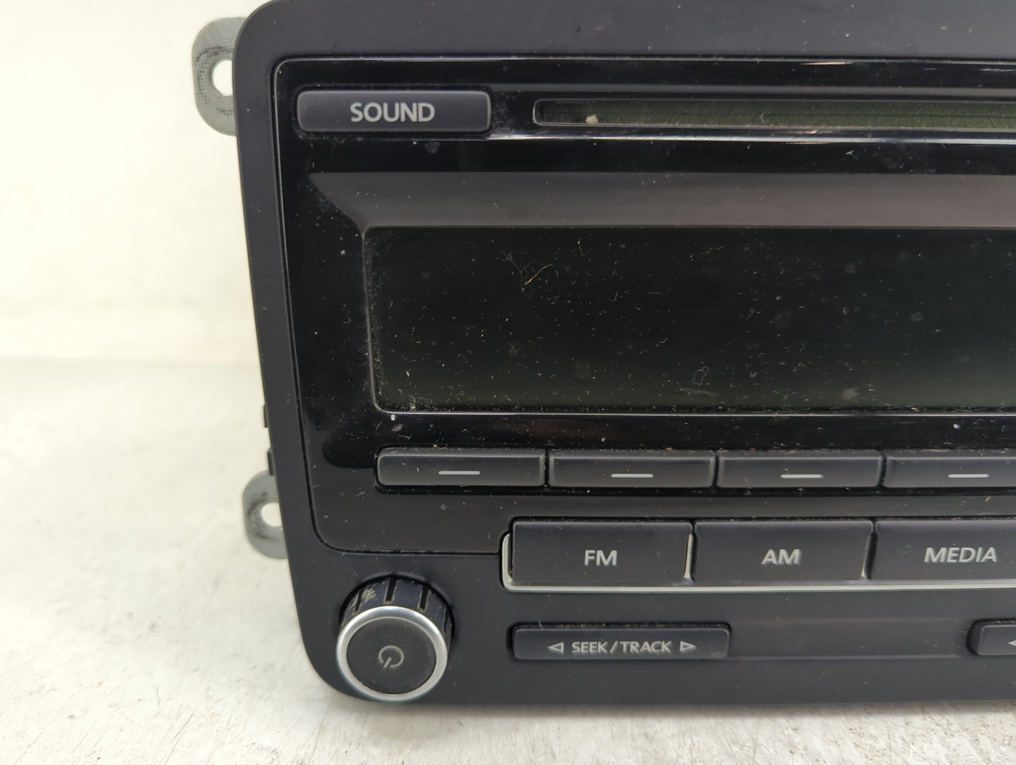 2009-2017 Volkswagen Tiguan Radio AM FM Cd Player Receiver Replacement P/N:5N0 035 164 D 5N0 035 164 A Fits OEM Used Auto Pa