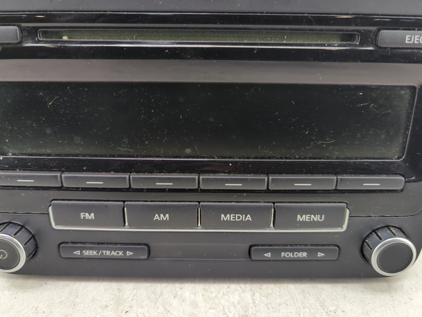 2009-2017 Volkswagen Tiguan Radio AM FM Cd Player Receiver Replacement P/N:5N0 035 164 D 5N0 035 164 A Fits OEM Used Auto Pa