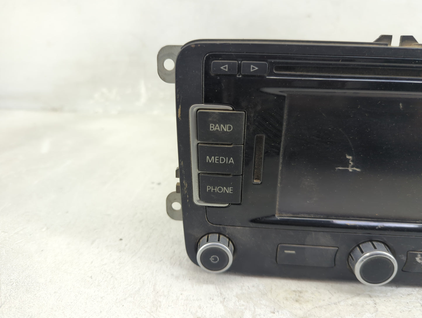 2009-2017 Volkswagen Tiguan Radio AM FM Cd Player Receiver Replacement P/N:1K0 035 274 Fits OEM Used Auto Parts - Oemusedaut