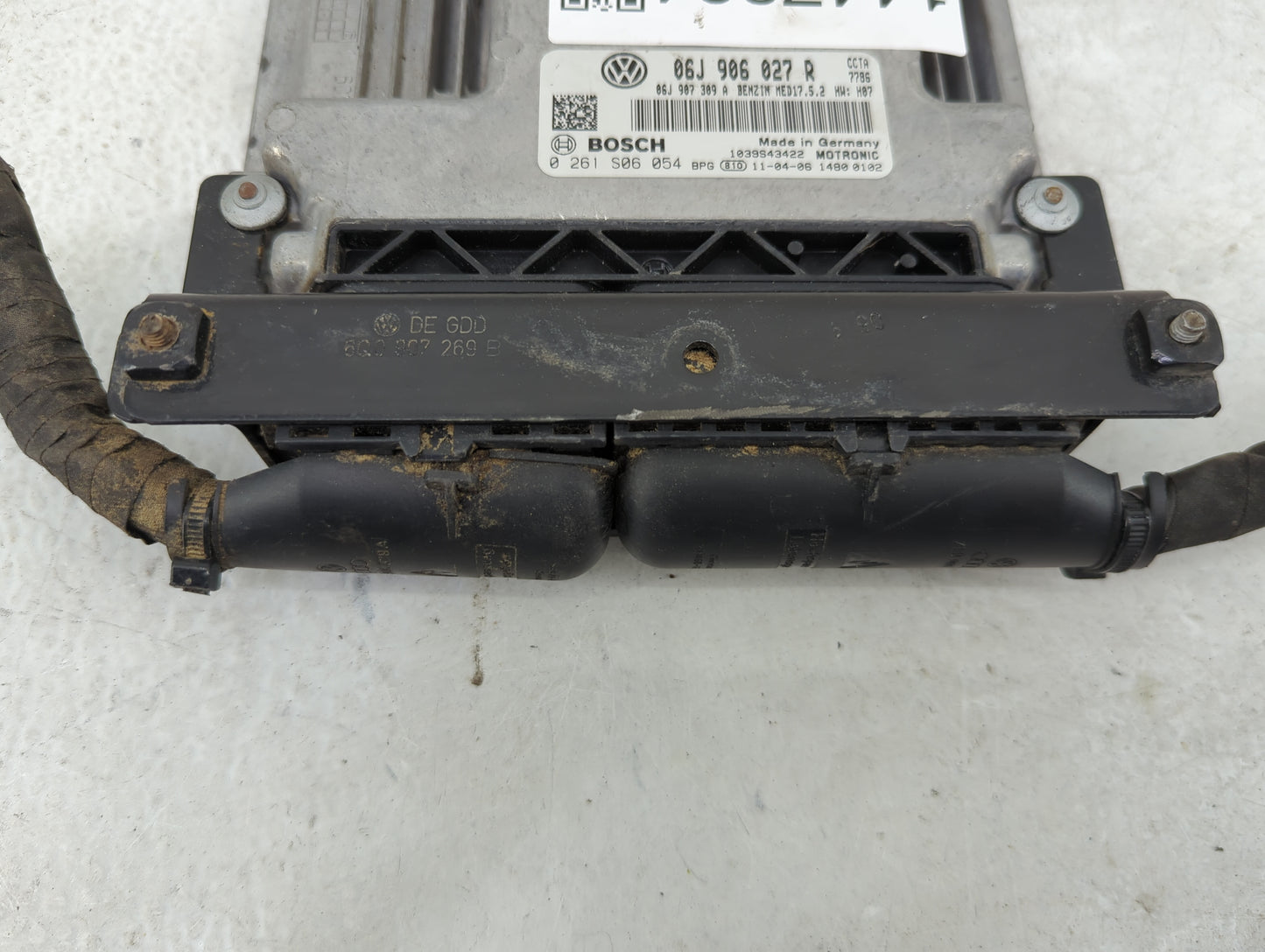 2011 Volkswagen Tiguan PCM Engine Control Computer ECU ECM PCU OEM P/N:06J906027R 0261S06054, 06J907309A Fits OEM Used Auto 