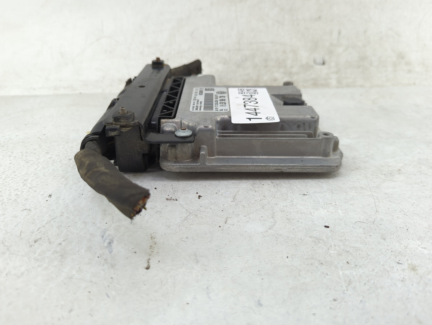 2011 Volkswagen Tiguan PCM Engine Control Computer ECU ECM PCU OEM P/N:06J906027R 0261S06054, 06J907309A Fits OEM Used Auto 